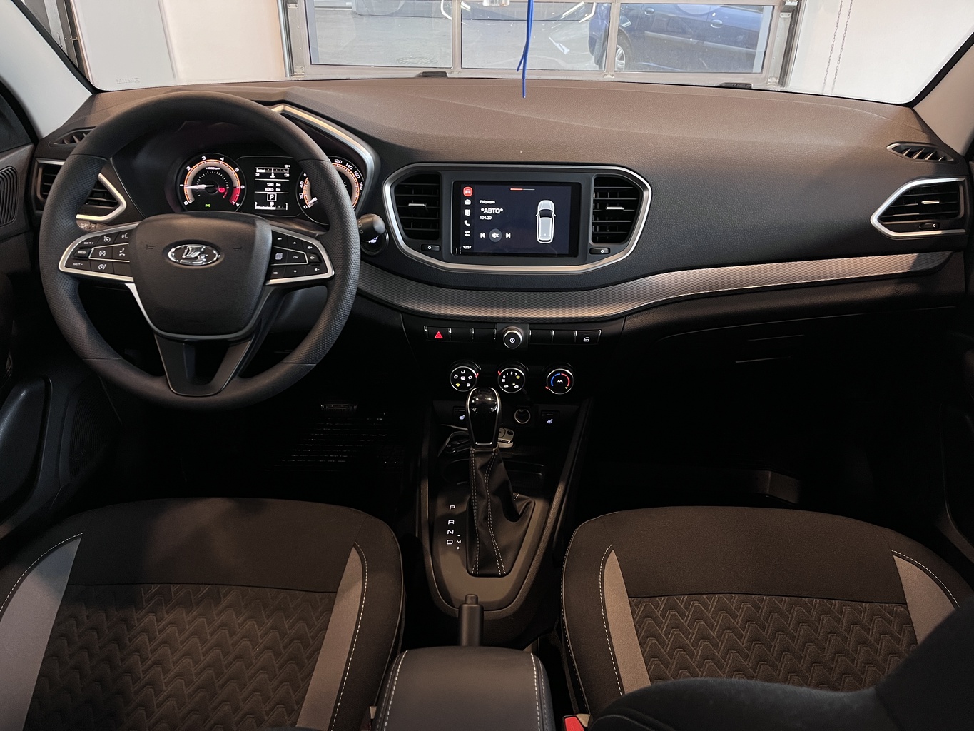 LADA VESTA