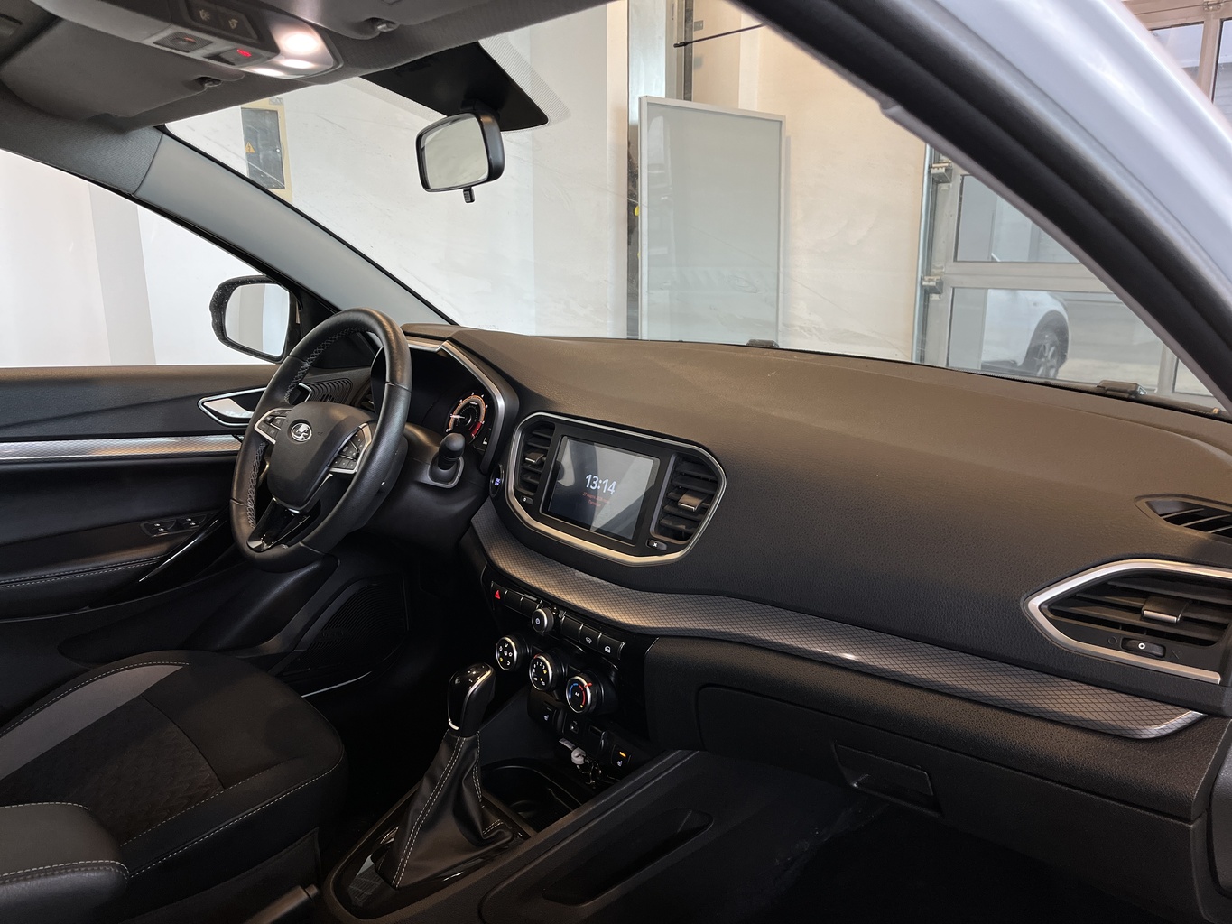 LADA VESTA