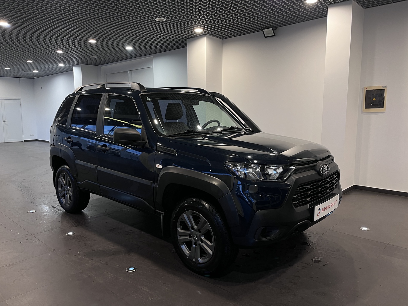 LADA NIVA TRAVEL