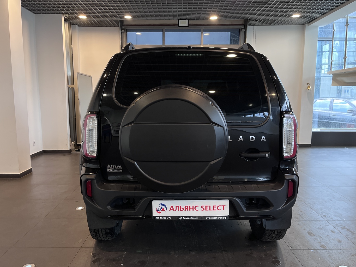 LADA NIVA TRAVEL
