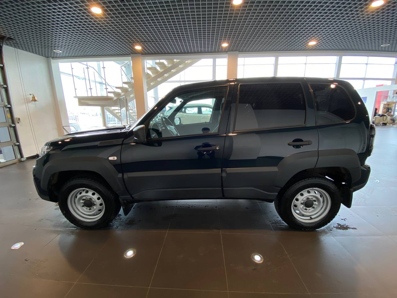 LADA NIVA TRAVEL