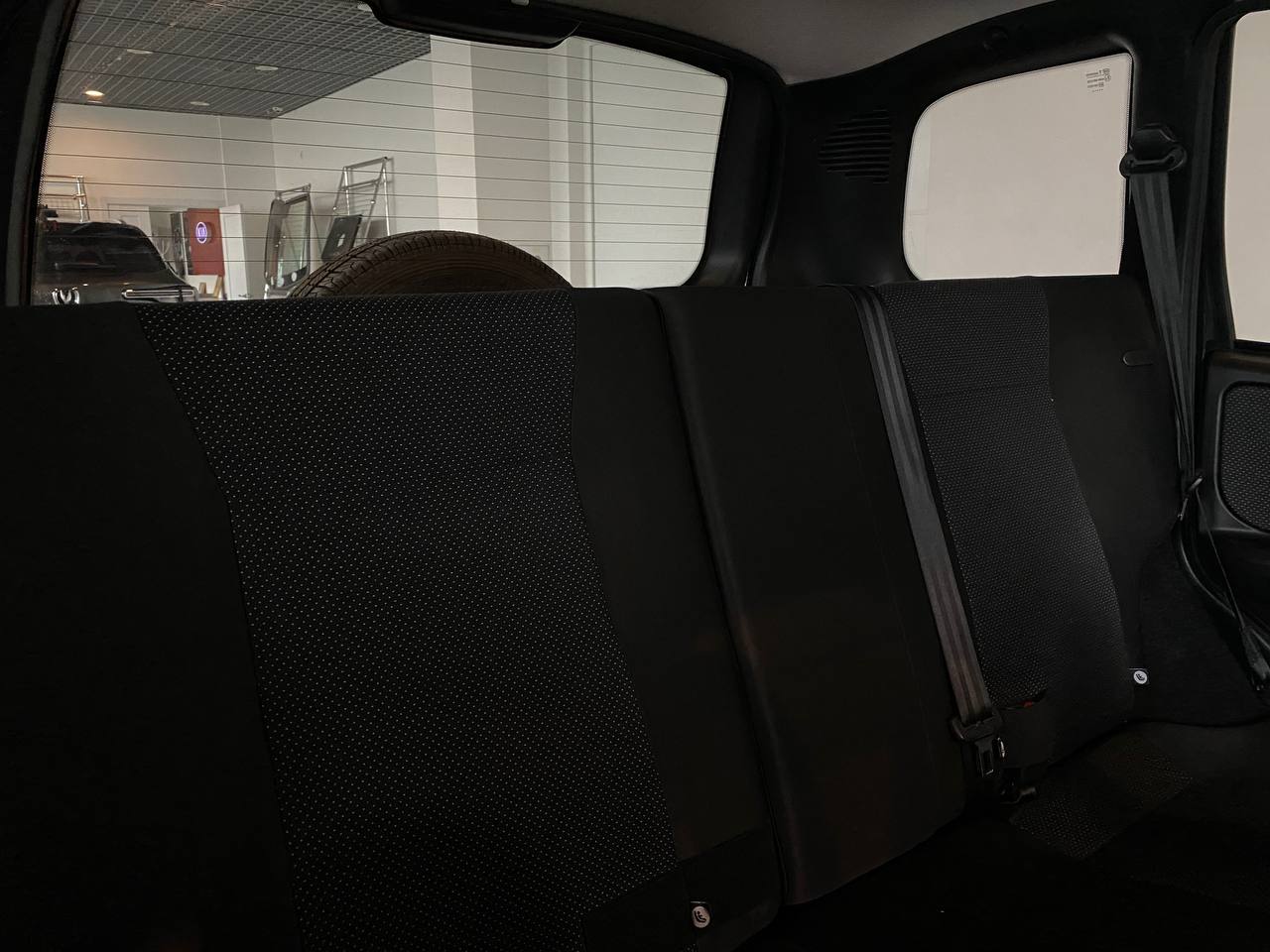 LADA NIVA TRAVEL