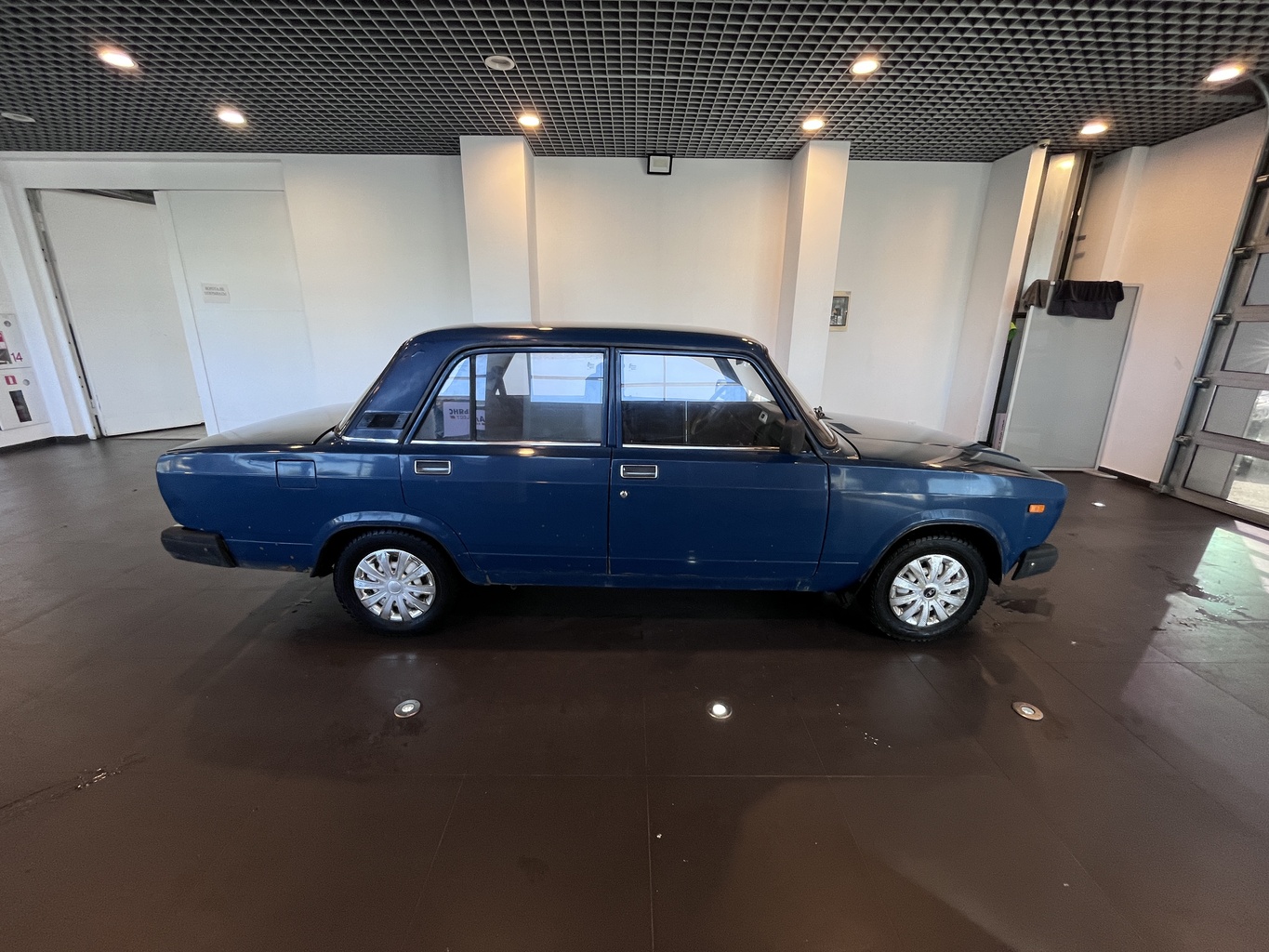 LADA 2107