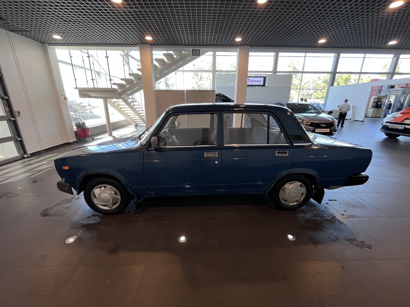 LADA 2107