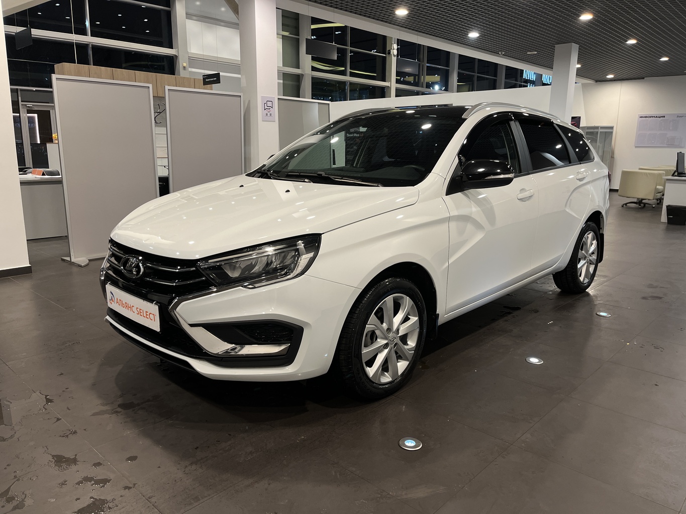 LADA VESTA