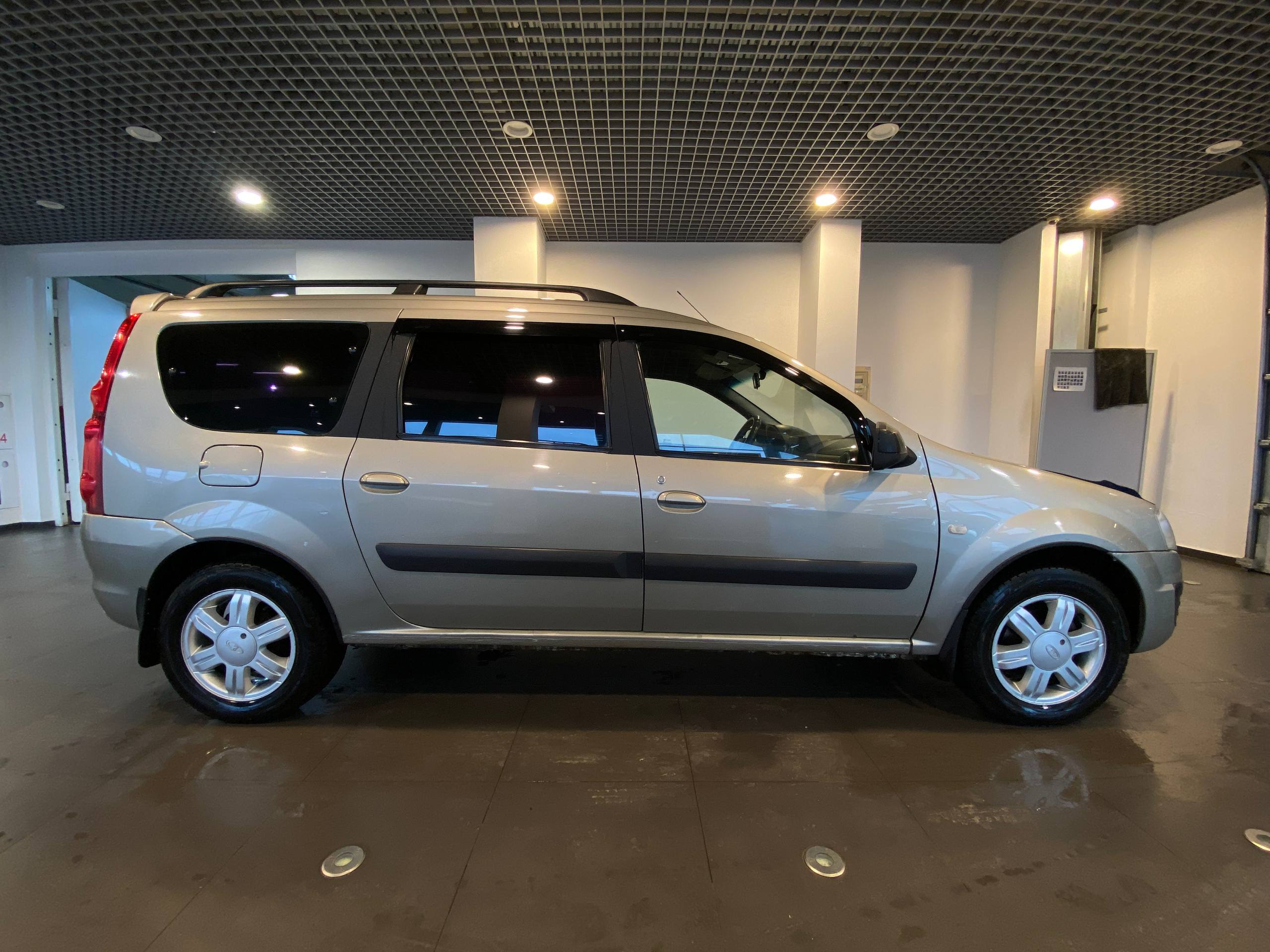 LADA LARGUS