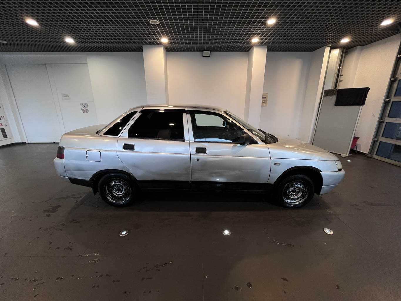 LADA 2110
