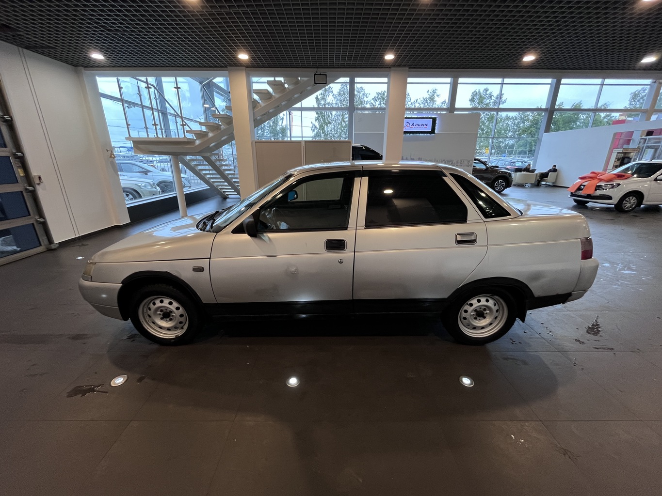 LADA 2110