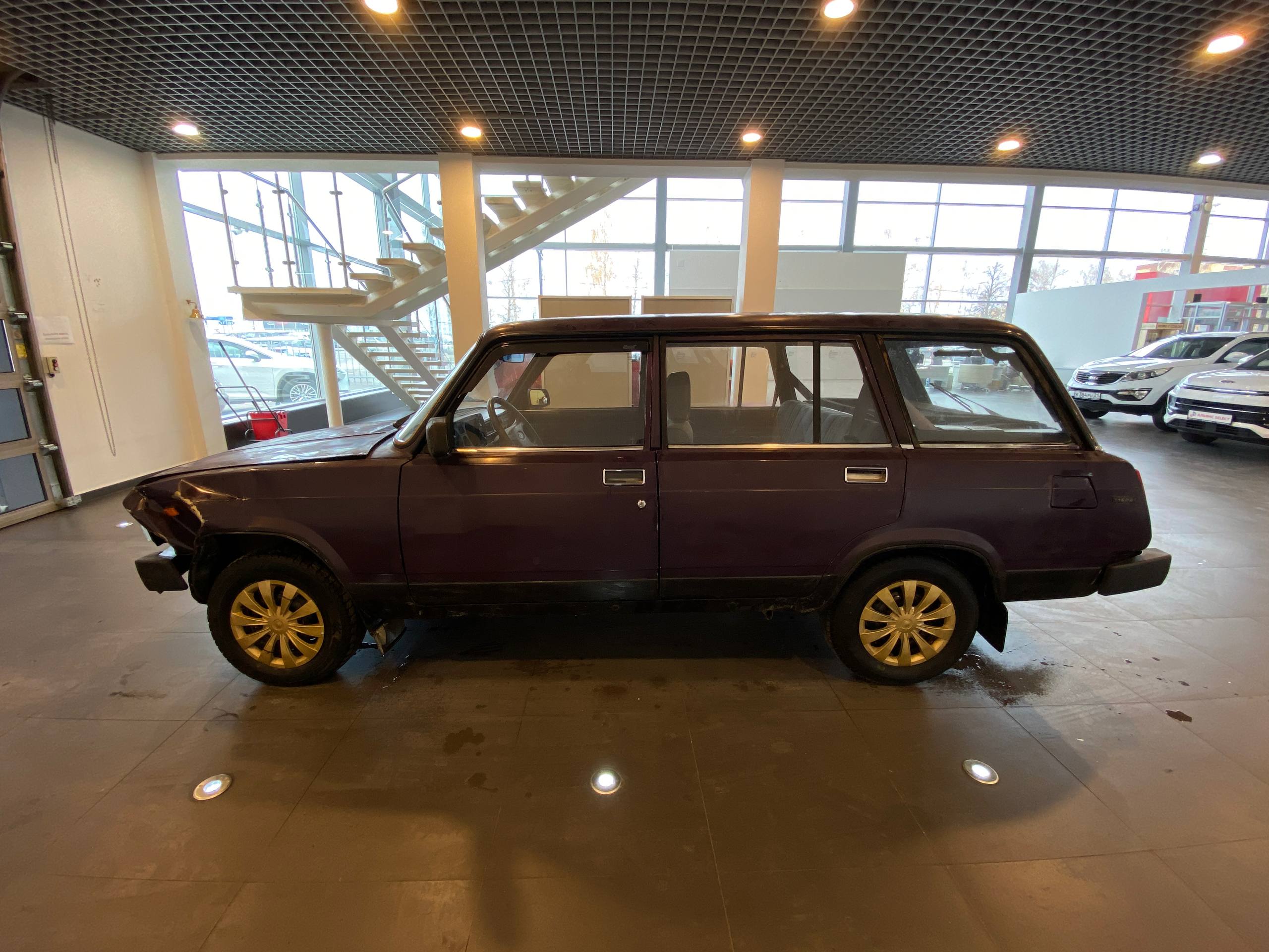 LADA 2104