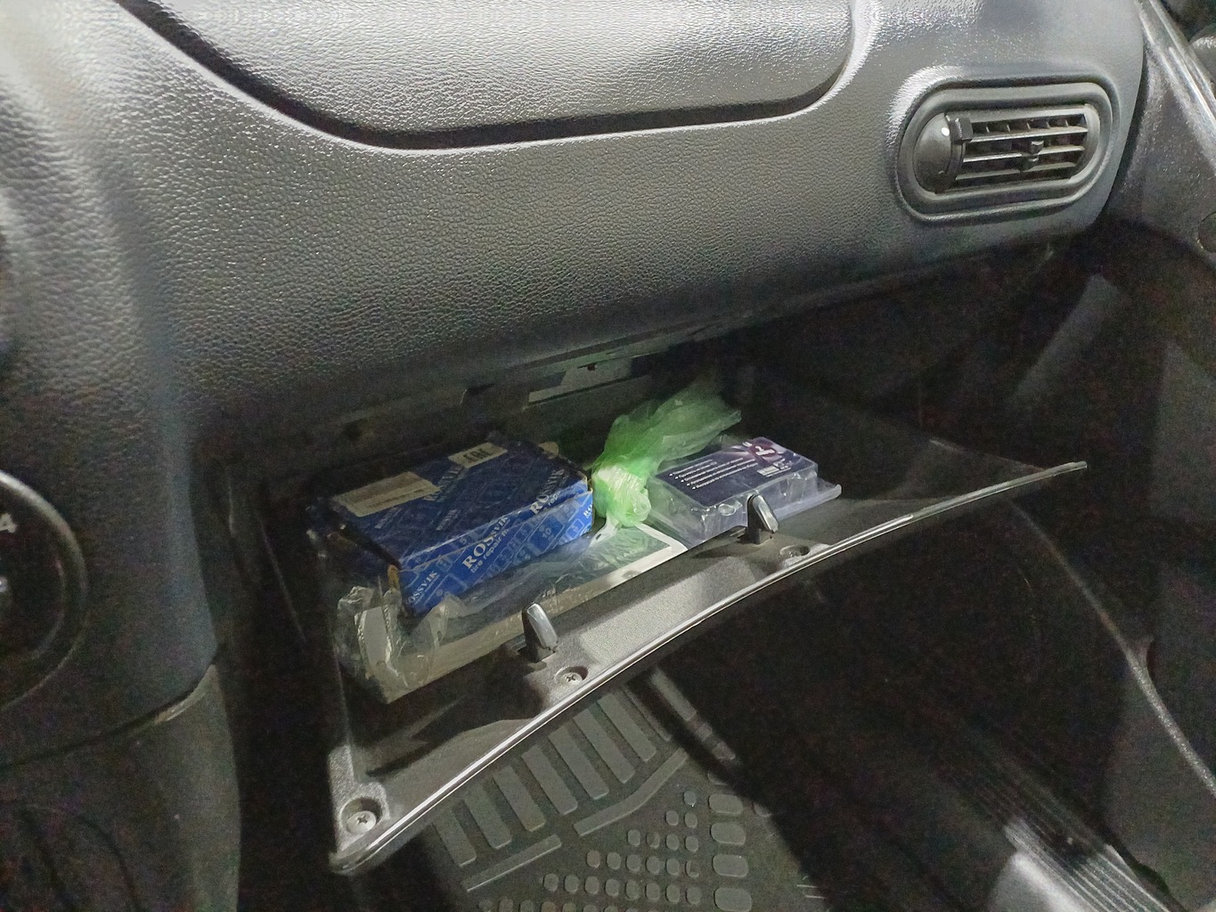 LADA NIVA TRAVEL