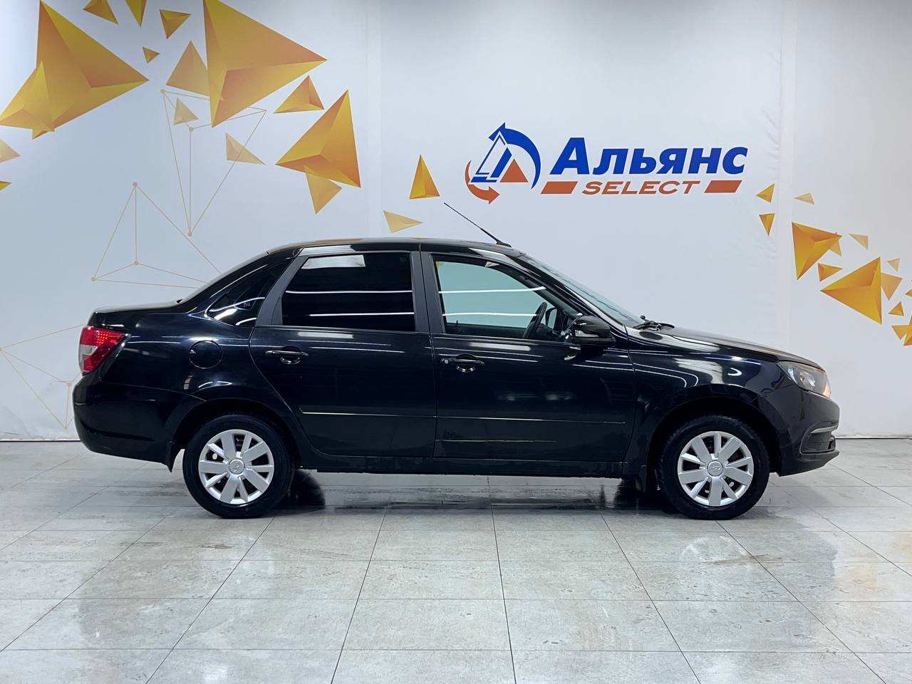 LADA GRANTA