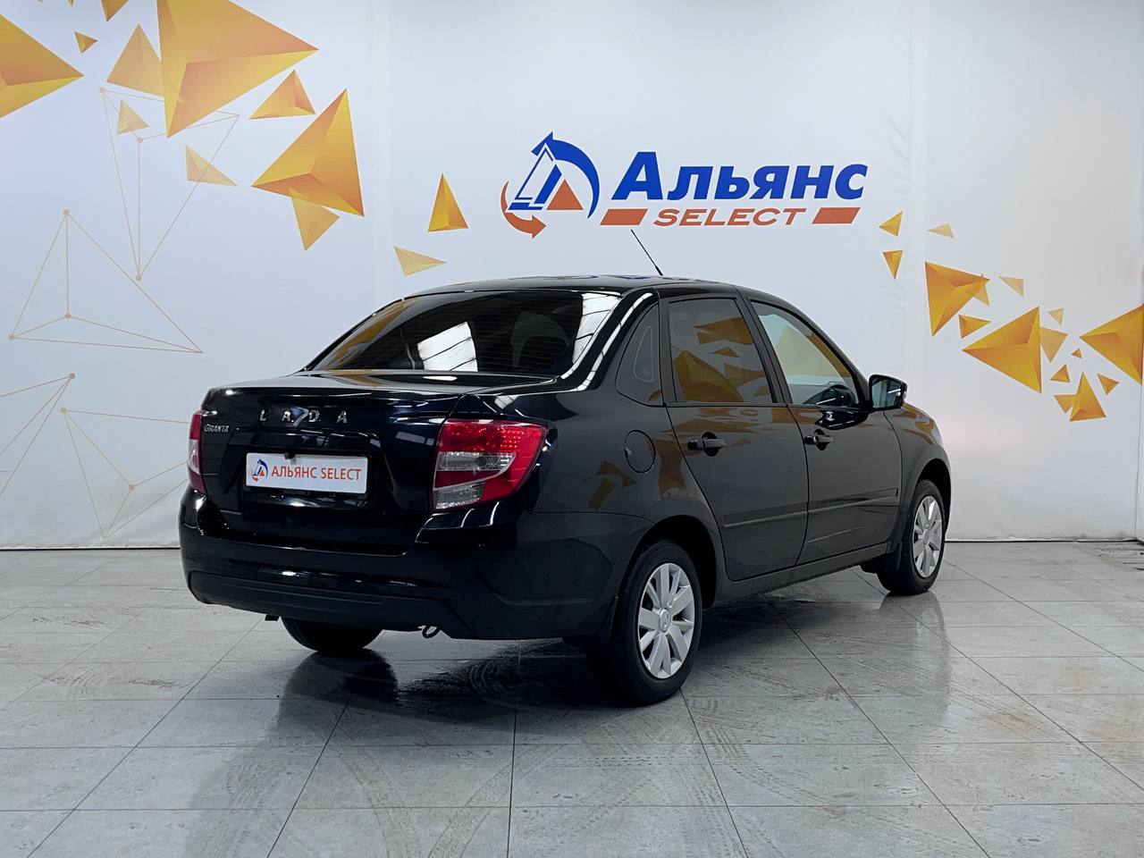 LADA GRANTA