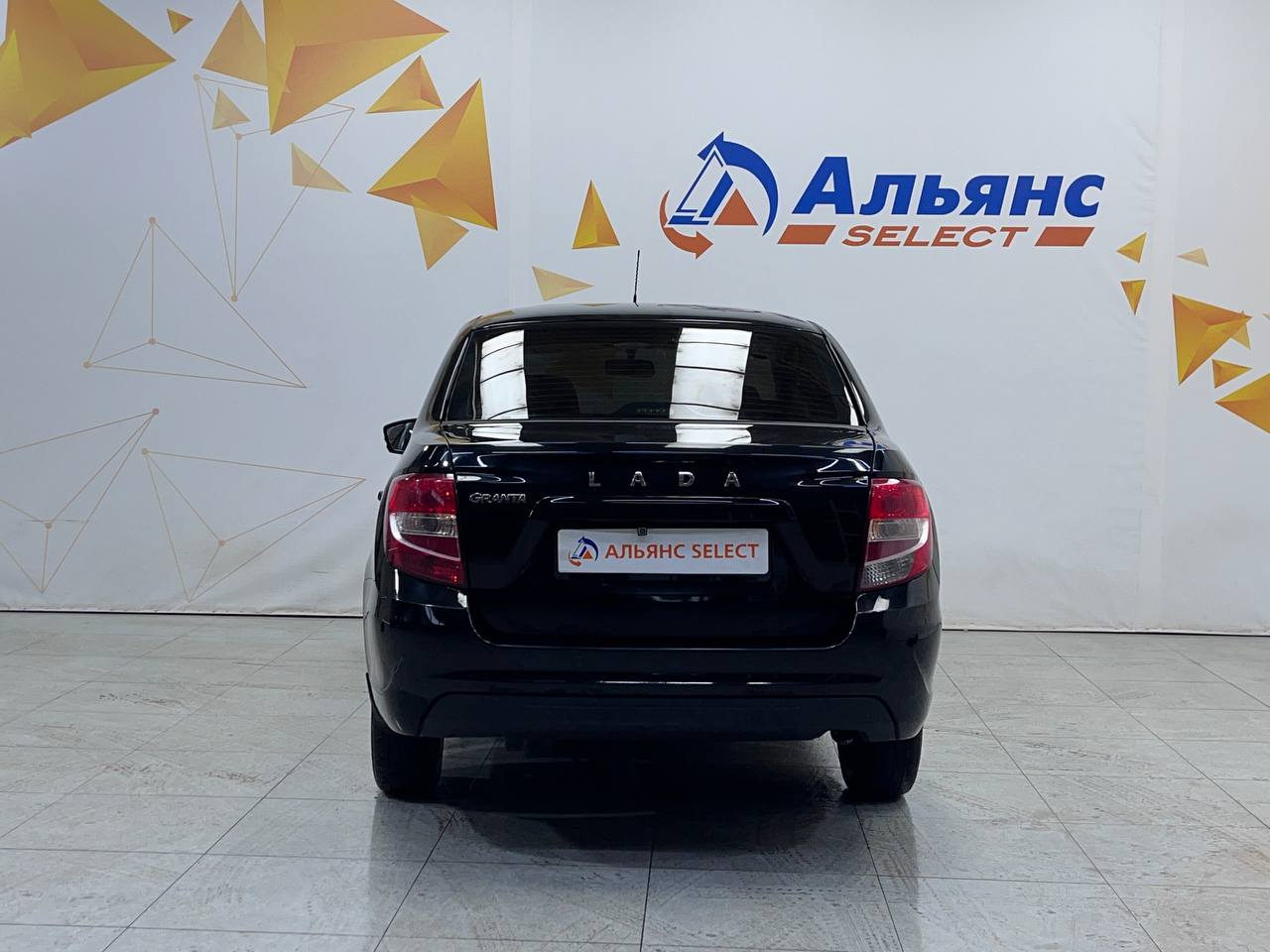 LADA GRANTA