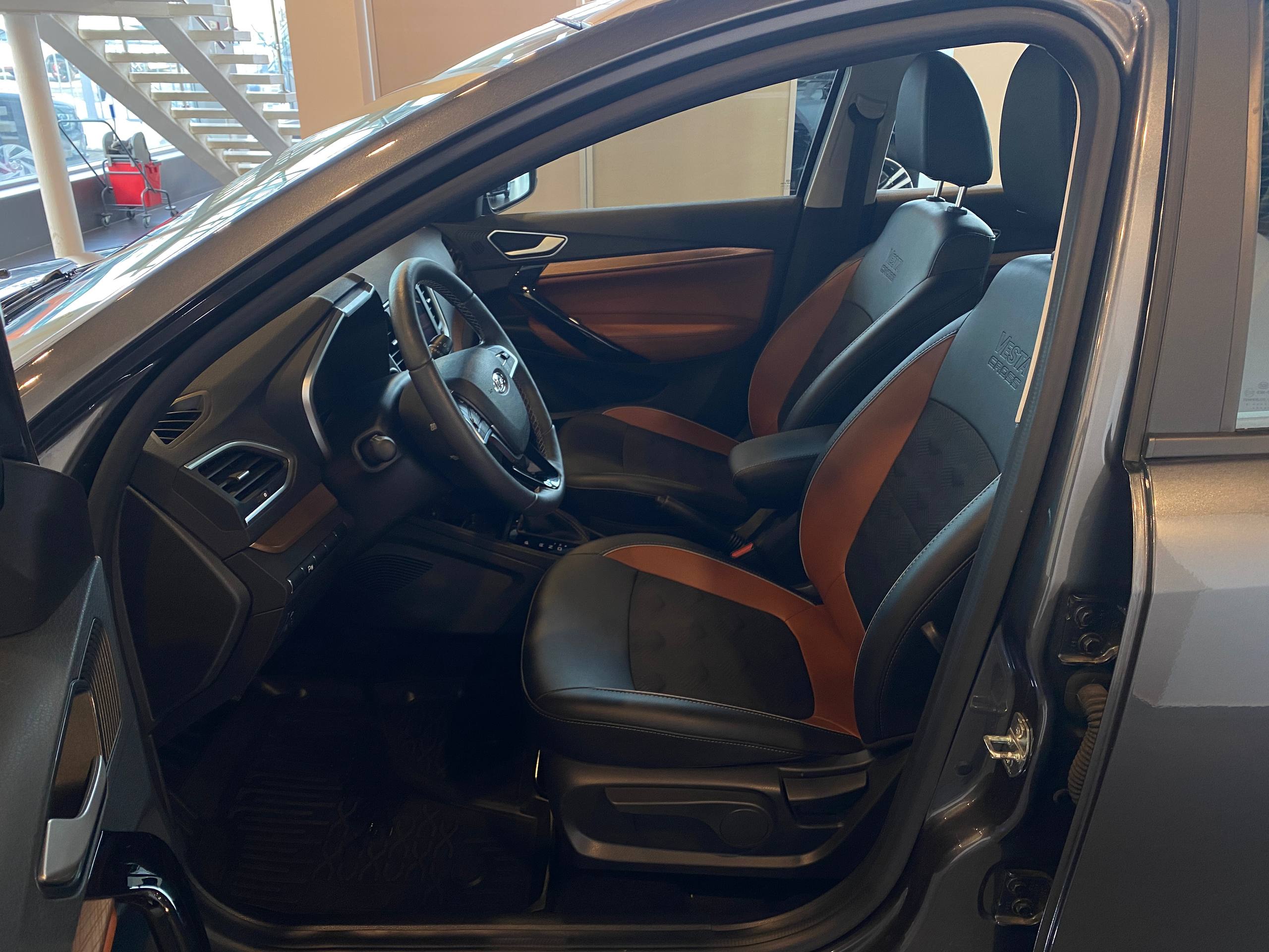 LADA VESTA