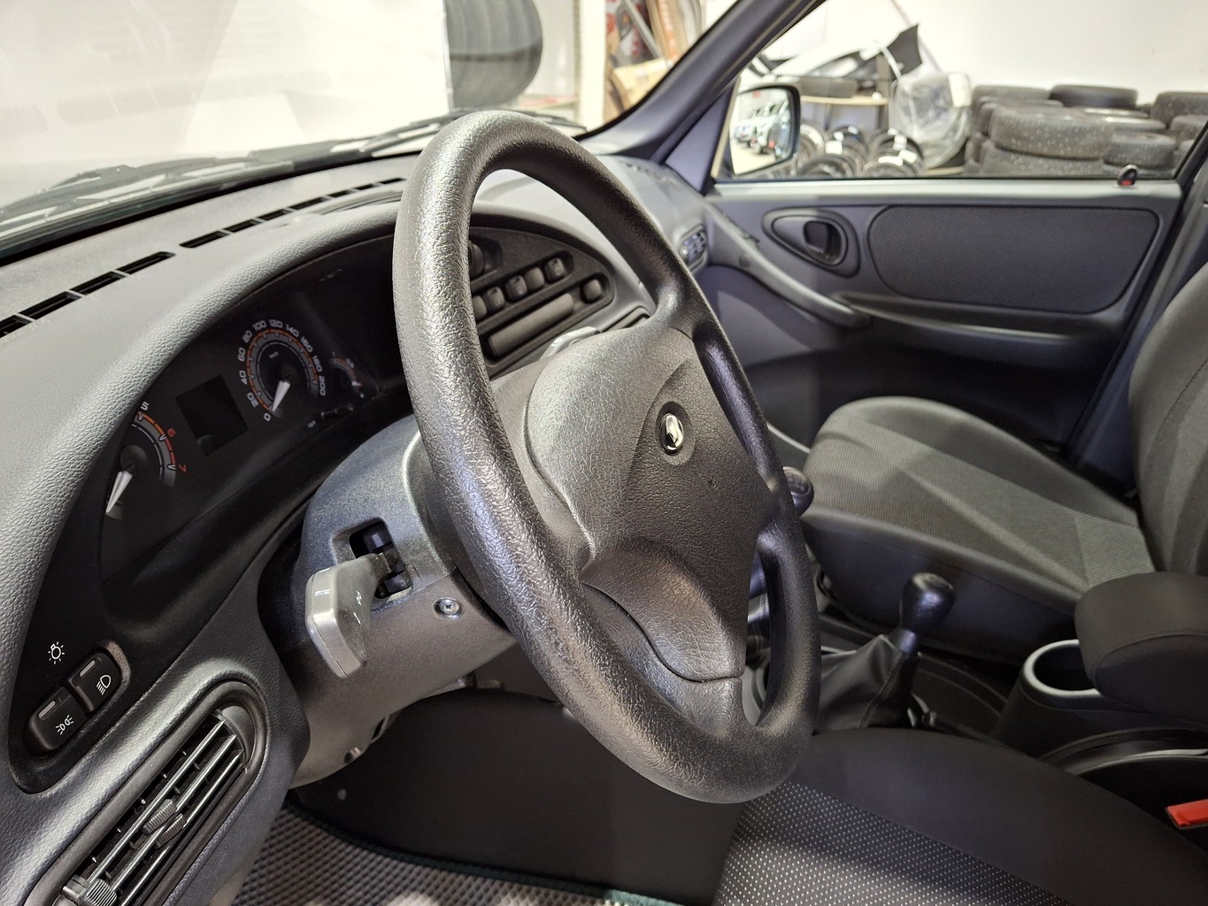 LADA NIVA TRAVEL