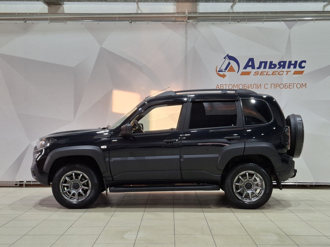 LADA NIVA TRAVEL