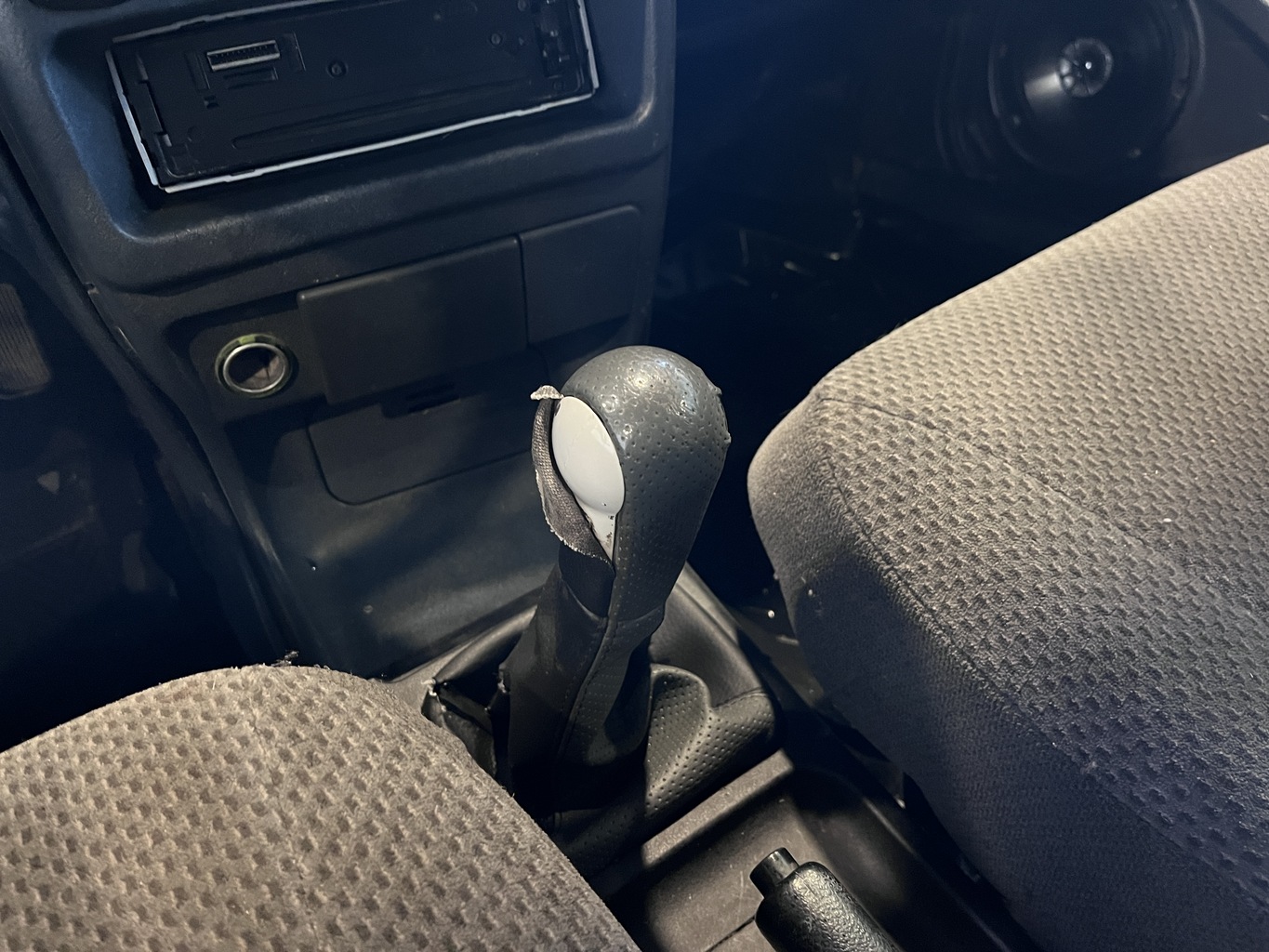 LADA 2114