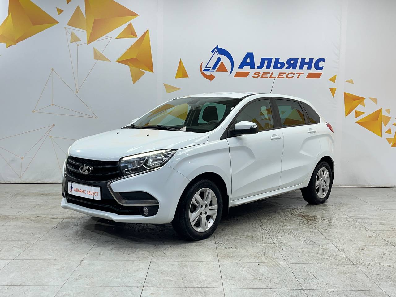 LADA XRAY