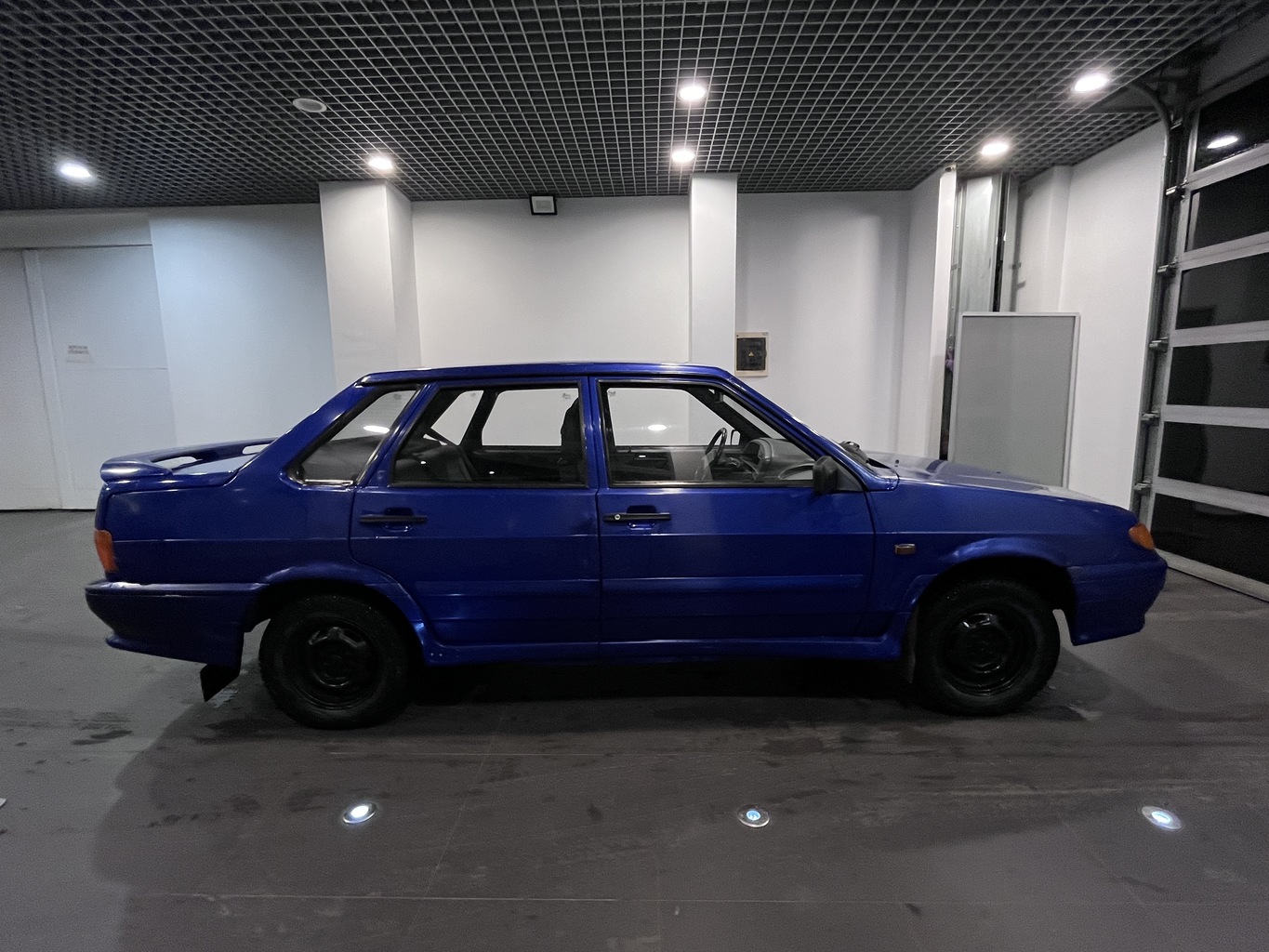 LADA 2115