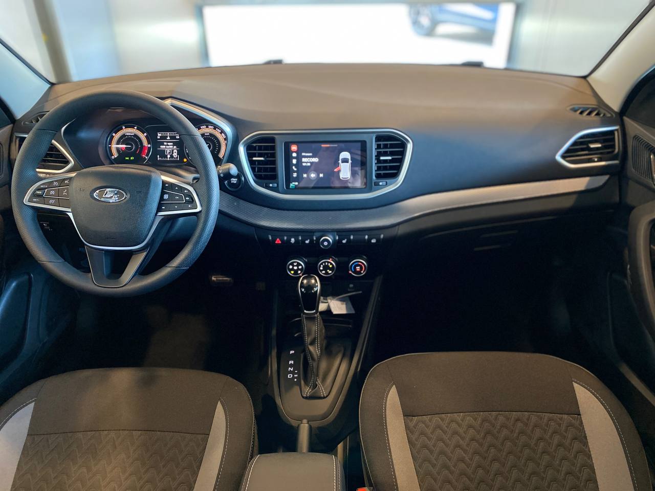LADA VESTA