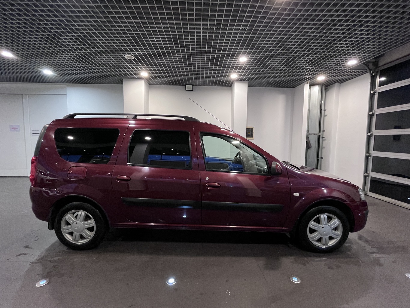 LADA LARGUS