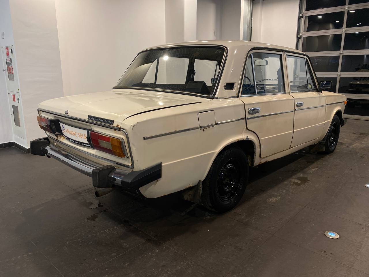 LADA 2106