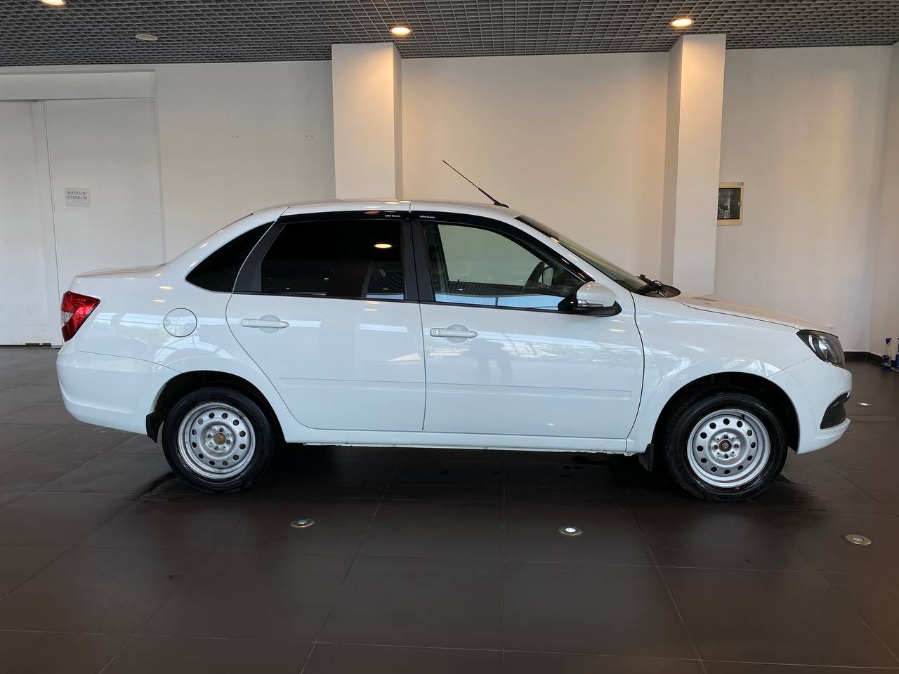 LADA GRANTA