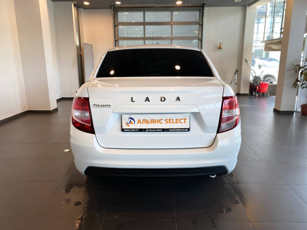 LADA GRANTA