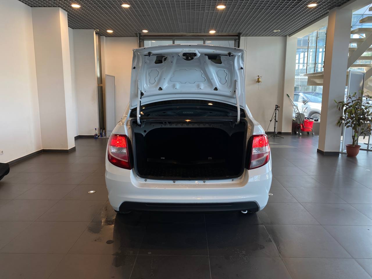 LADA GRANTA
