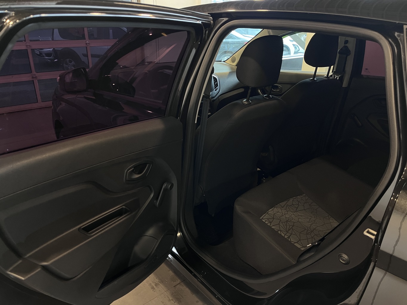 LADA XRAY