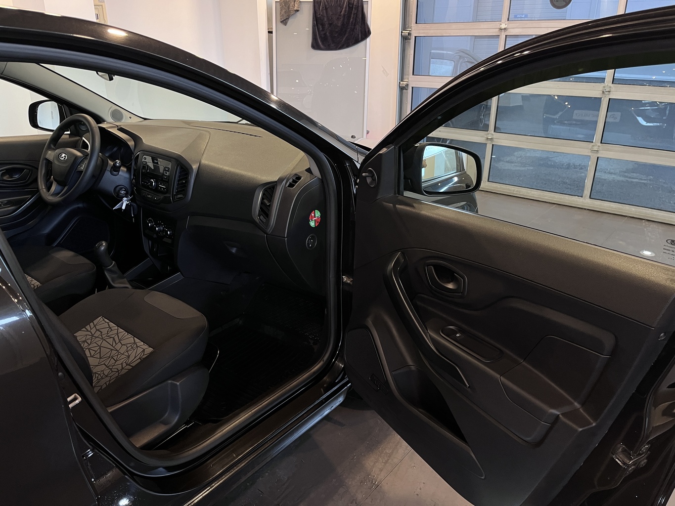 LADA XRAY