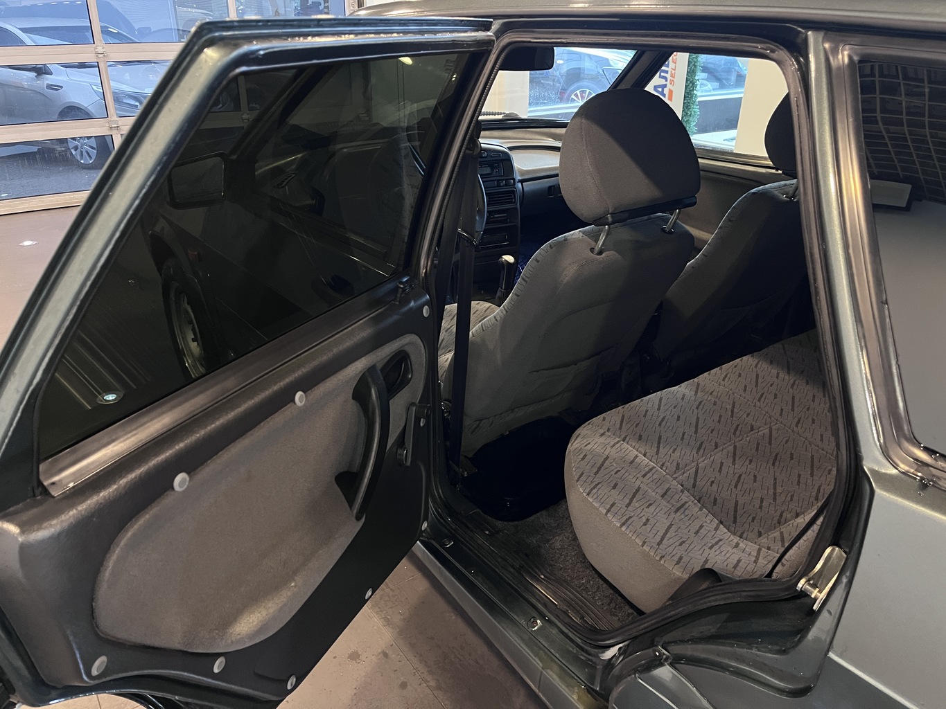 LADA 2114