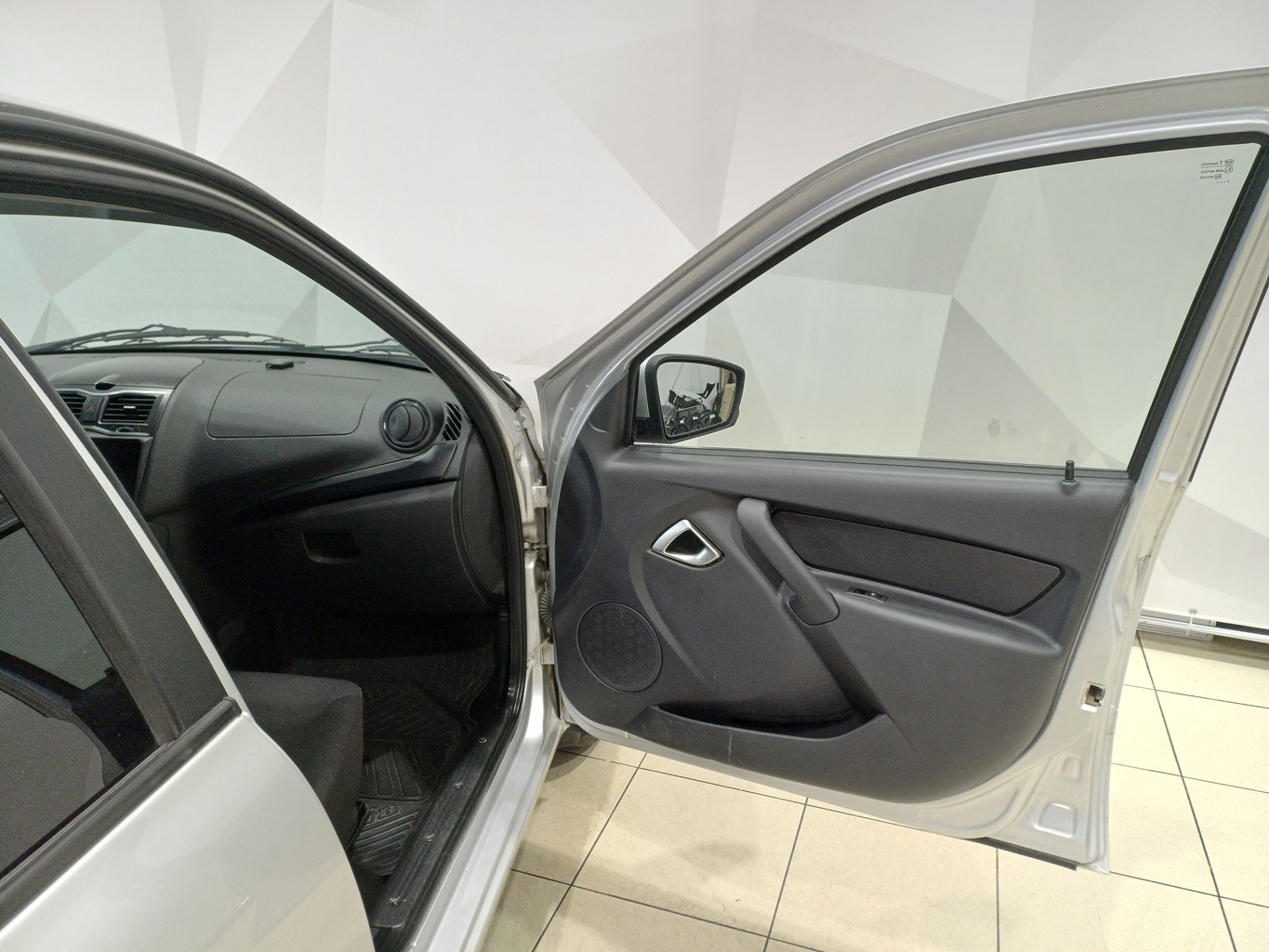 LADA GRANTA