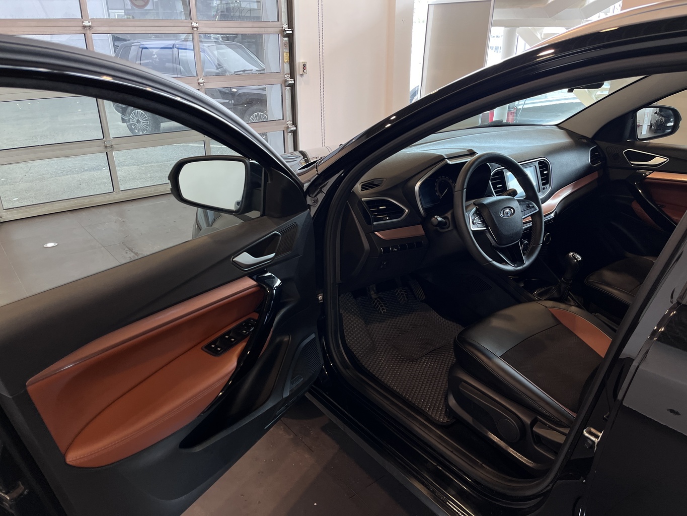 LADA VESTA