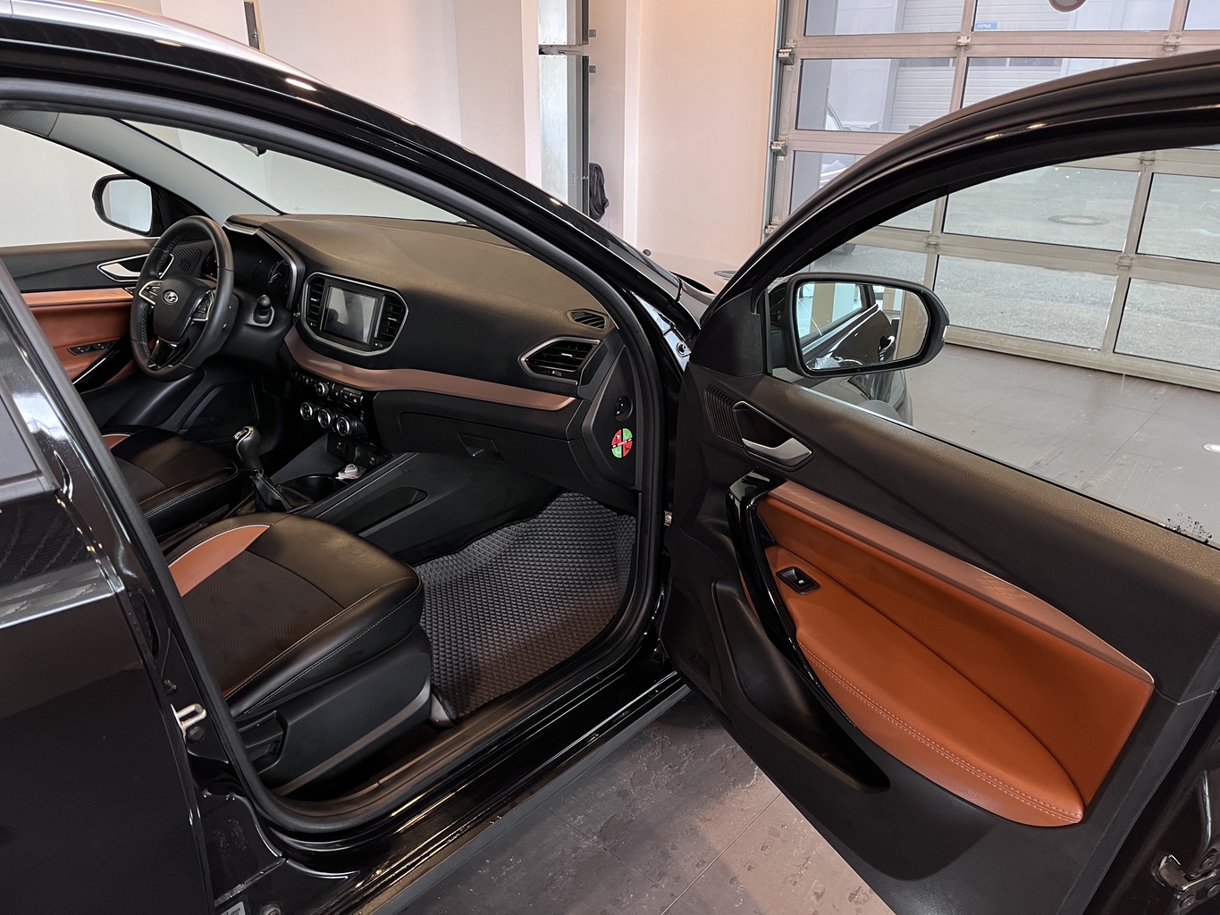 LADA VESTA