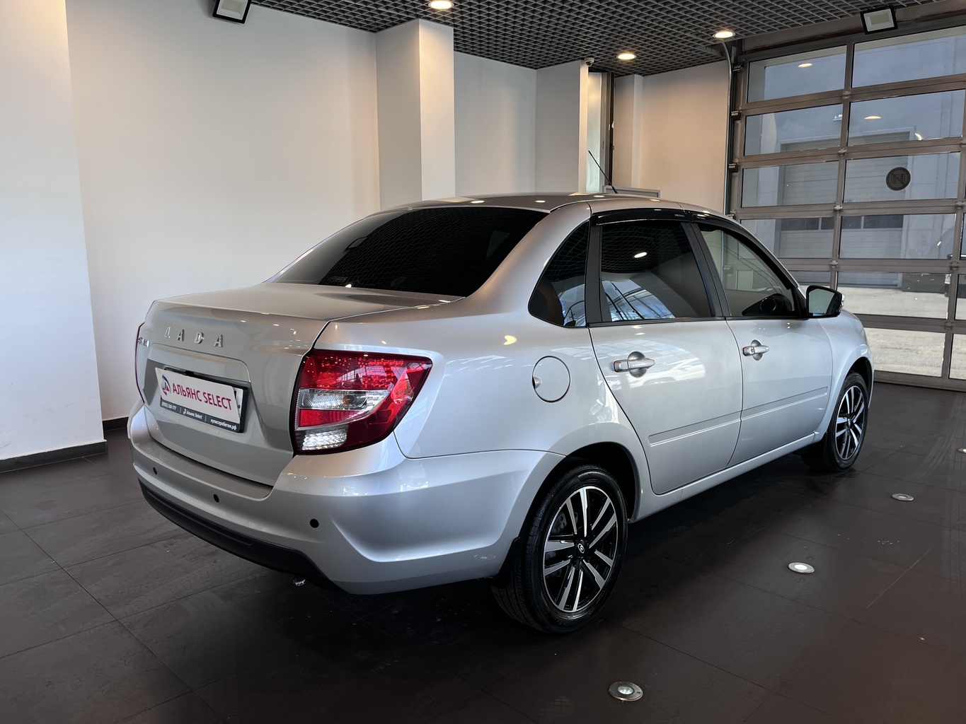 LADA GRANTA
