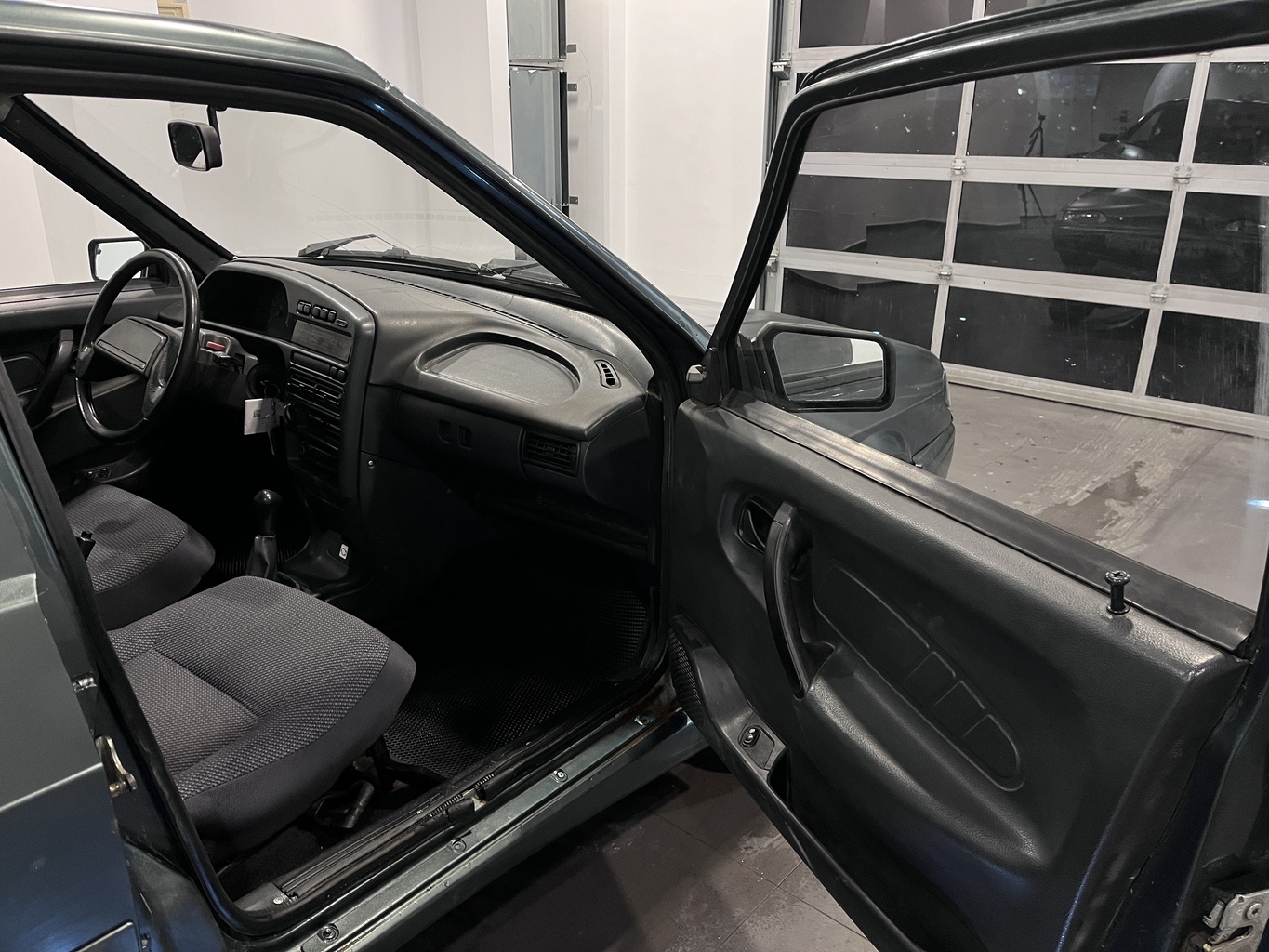 LADA 2114