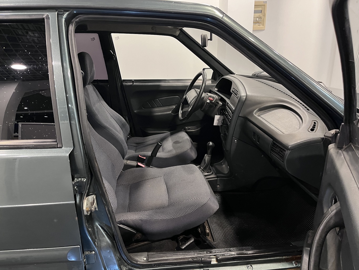 LADA 2114