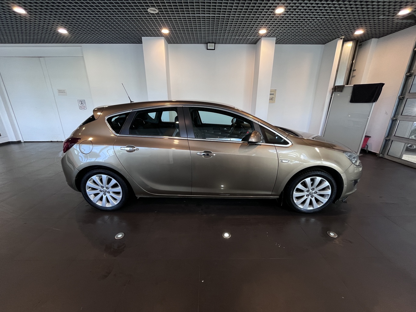 OPEL ASTRA