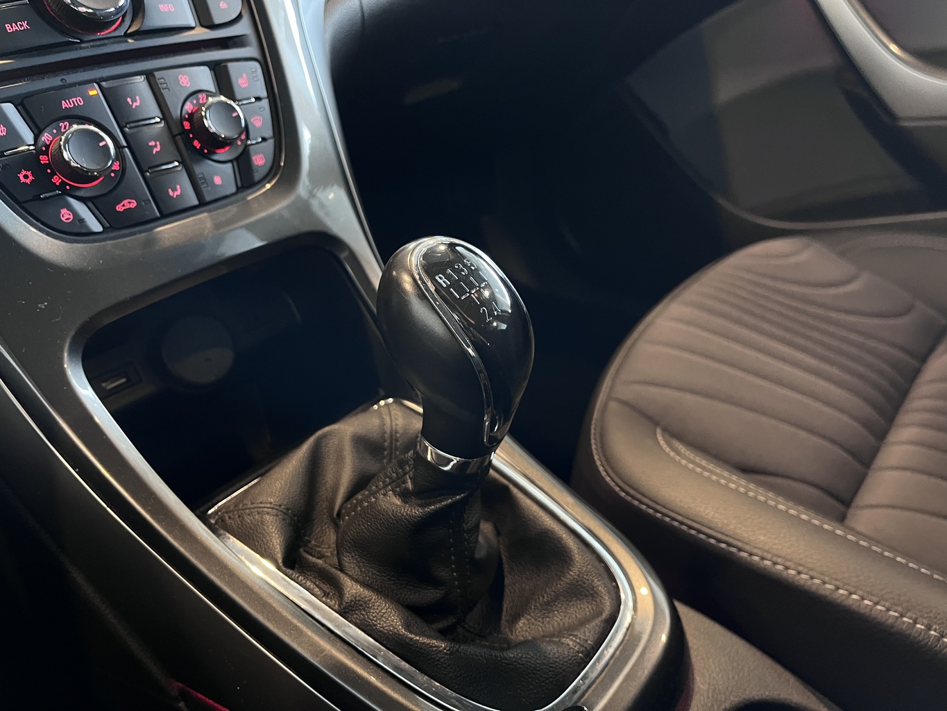 OPEL ASTRA