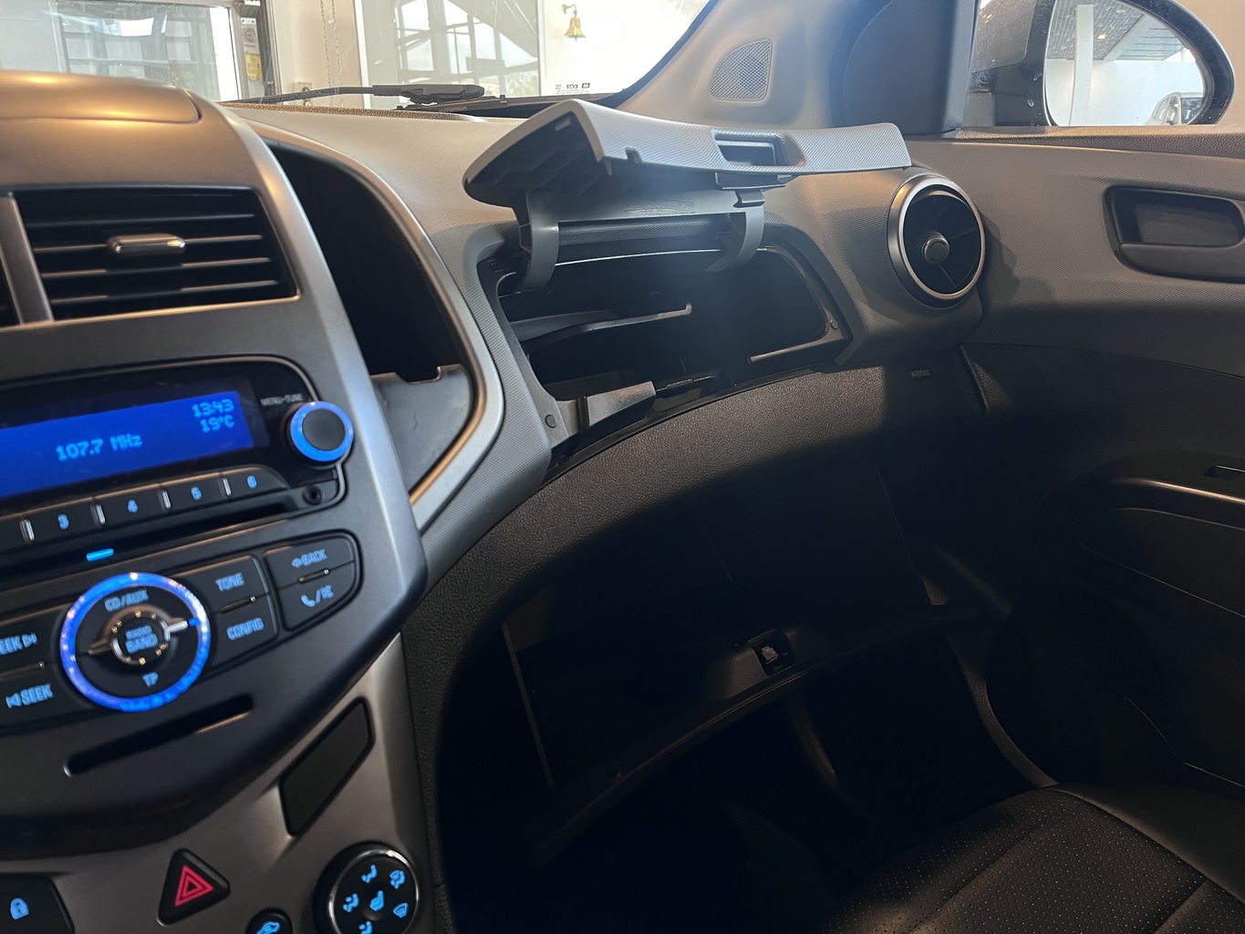 CHEVROLET AVEO
