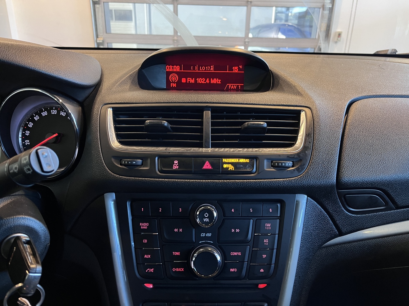 OPEL MOKKA