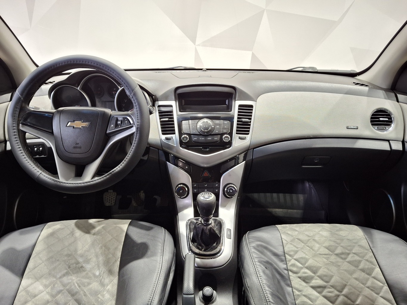 CHEVROLET CRUZE