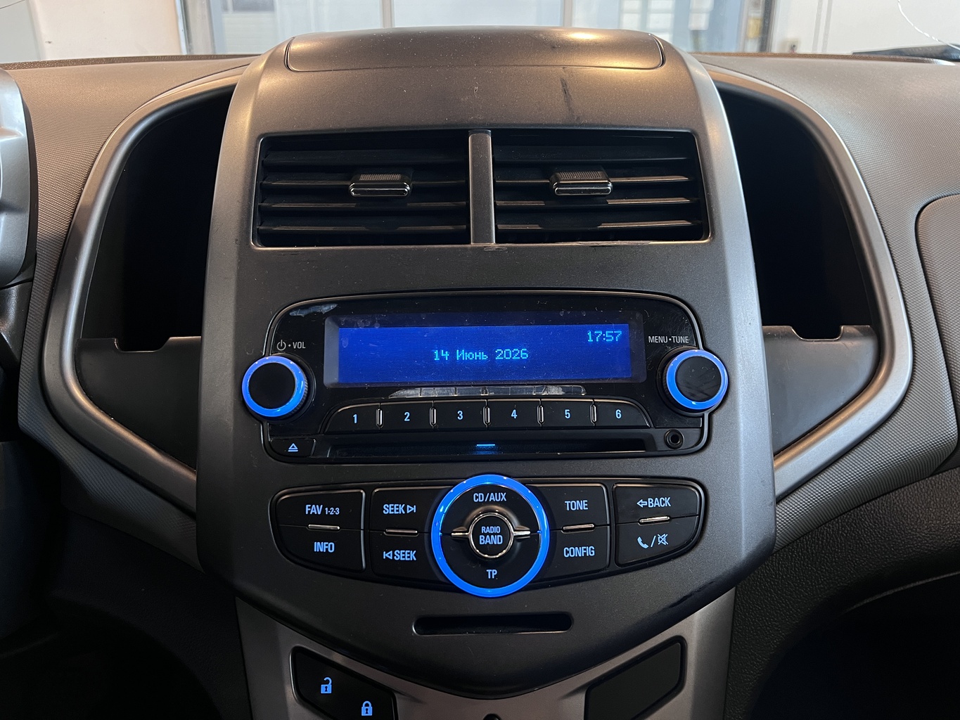 CHEVROLET AVEO
