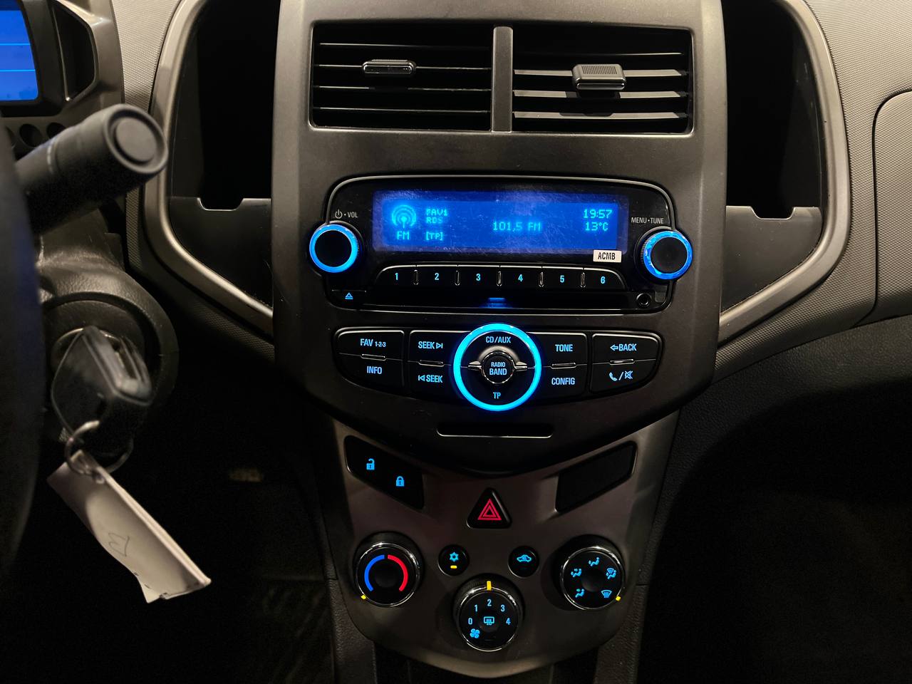 CHEVROLET AVEO