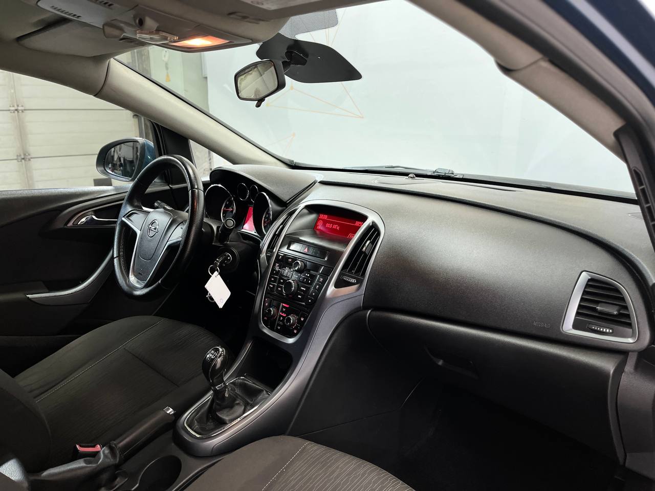 OPEL ASTRA