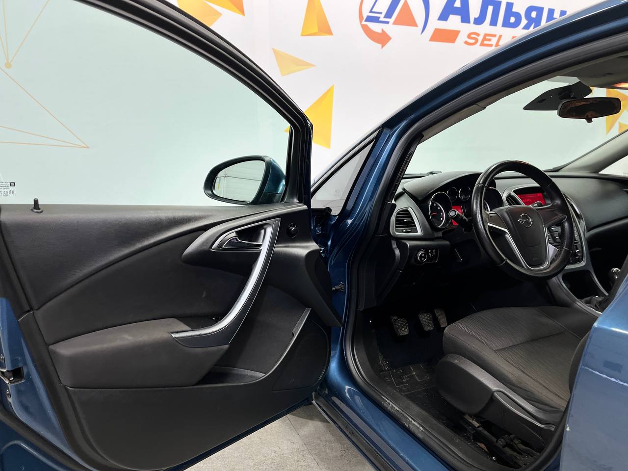 OPEL ASTRA