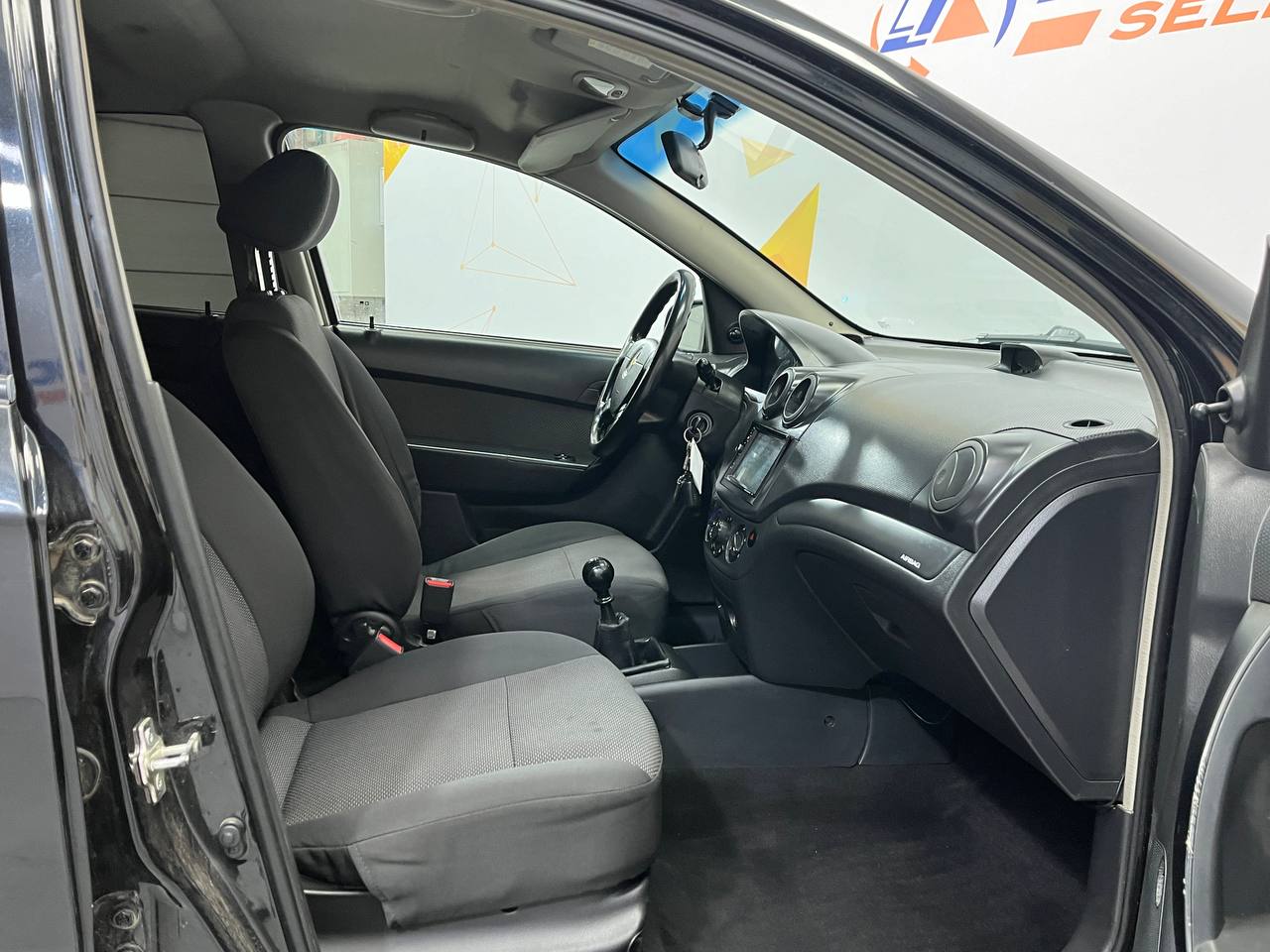 CHEVROLET AVEO