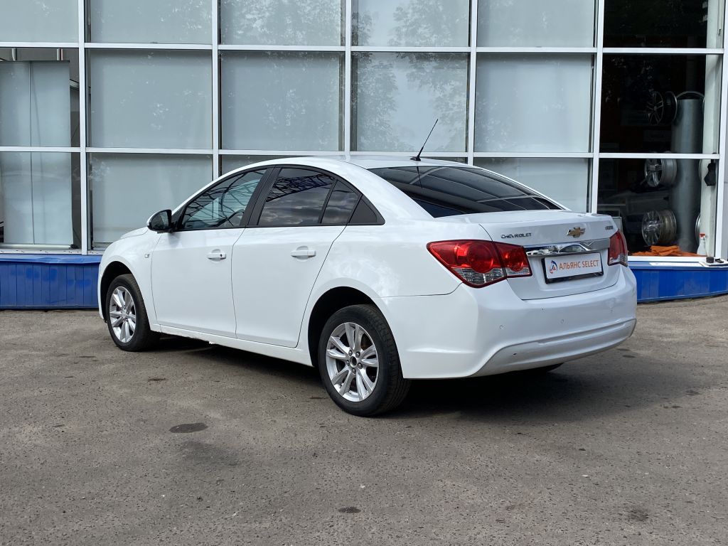 CHEVROLET CRUZE