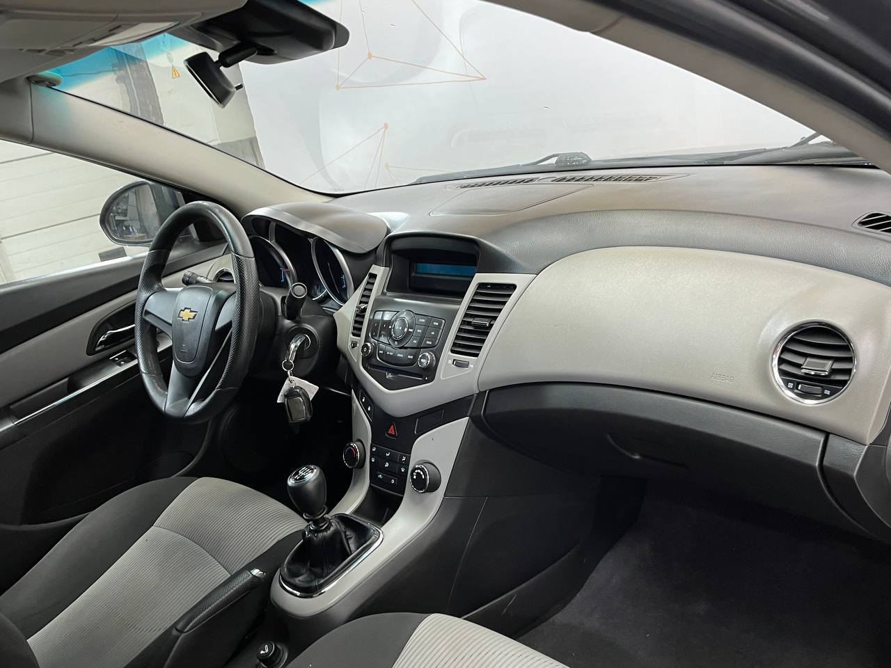 CHEVROLET CRUZE